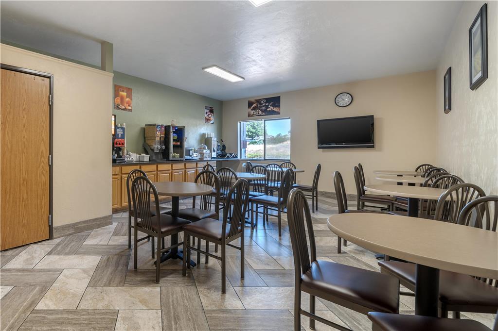 SureStay by Best Western Walla Walla - photo 8