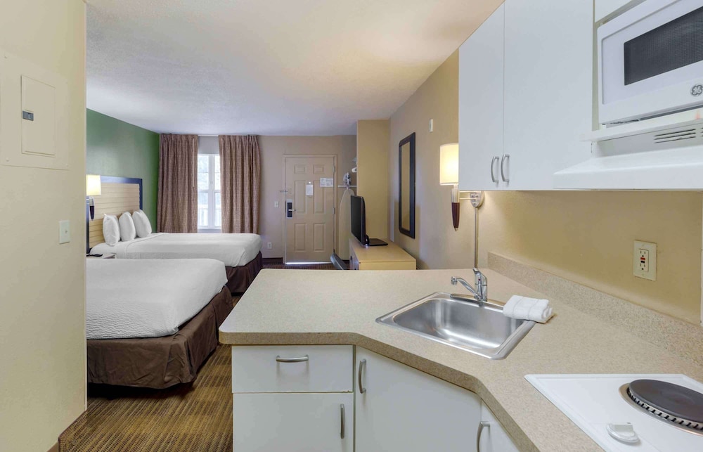Extended Stay America Select Suites Fayetteville Owen Dr - photo 17