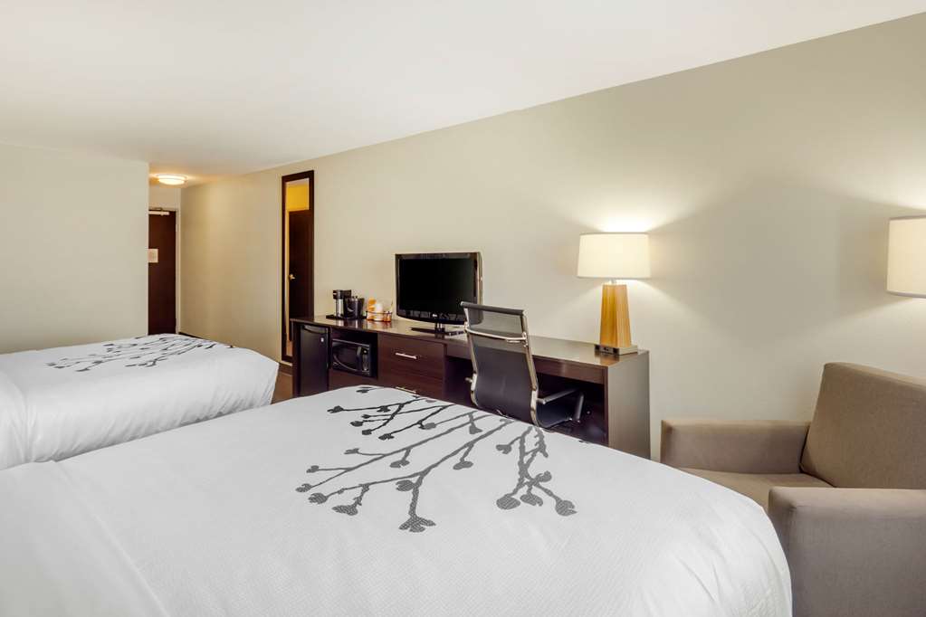 Sleep Inn & Suites Fargo Medical Center - photo 33