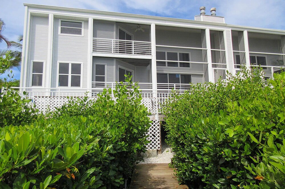 21451 Widgeon Terrace - photo 24