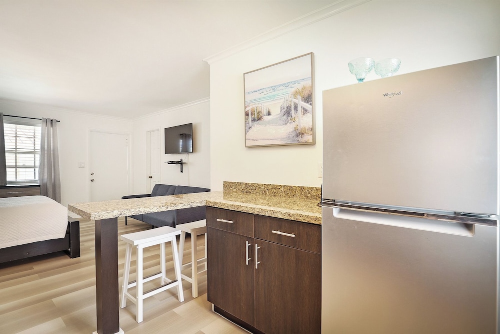 La Mer Suites - photo 29