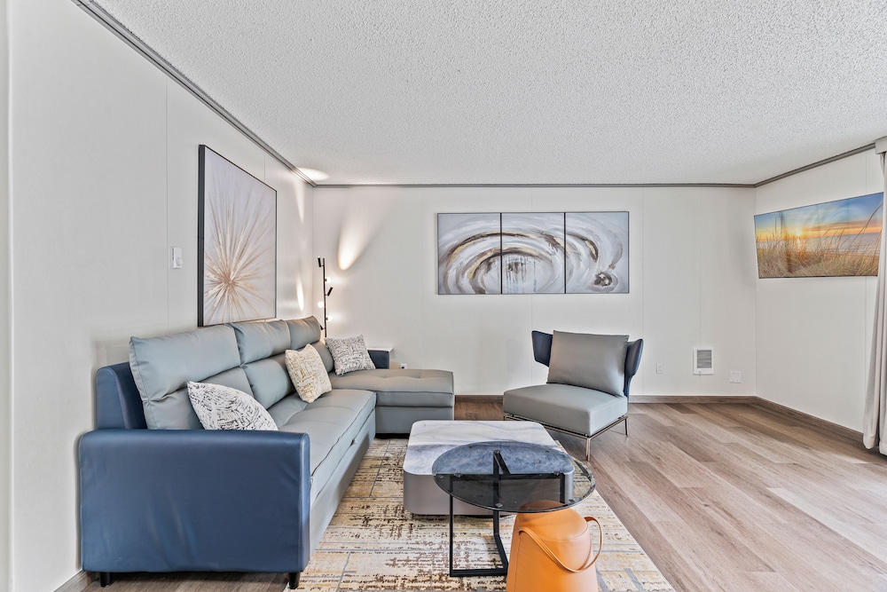 Sunrise Garden Suites - photo 9