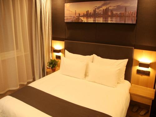 Up And in Hotel Jiangsu Yancheng Tinghu District Yancheng Bridge — hotel in Yancheng