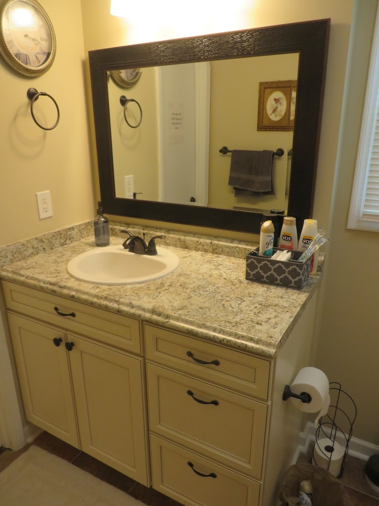 The King Suites - photo 16