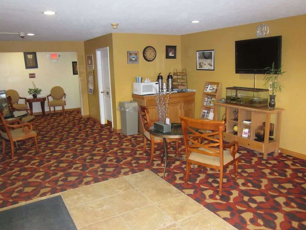 Mountaineer Inn - photo 14