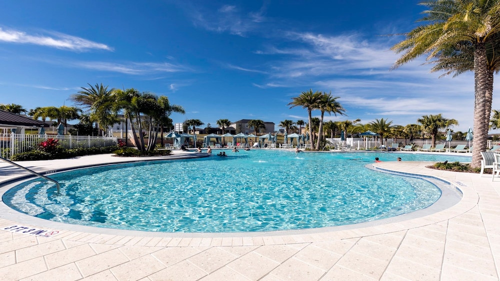 Family Oasis: Pool Jacuzzi & Resort Access - photo 24