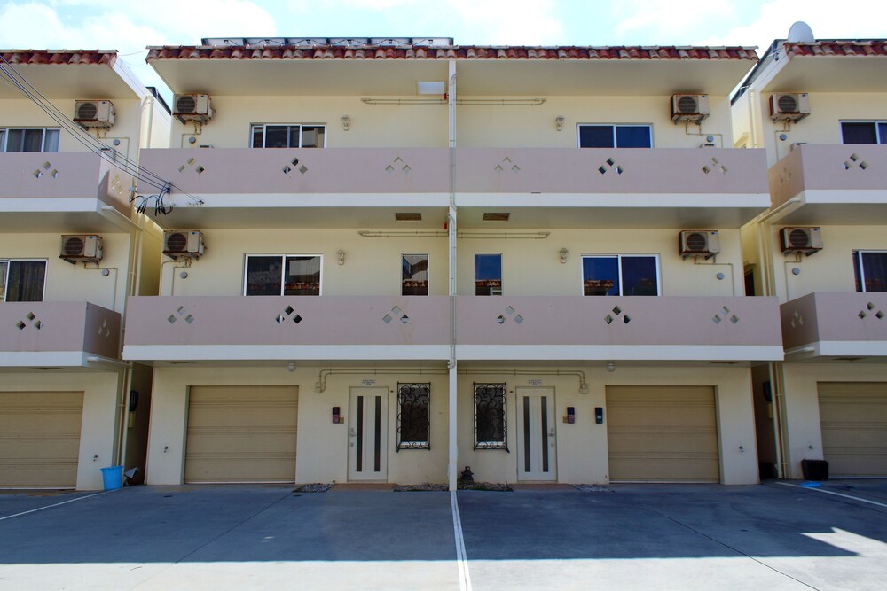 Condominium Palace Resort A in Chatan, Japan