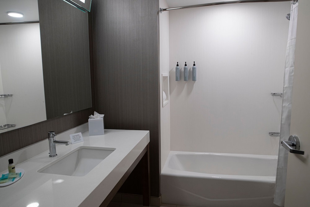 Courtyard by Marriott Greenville Mauldin - photo 12