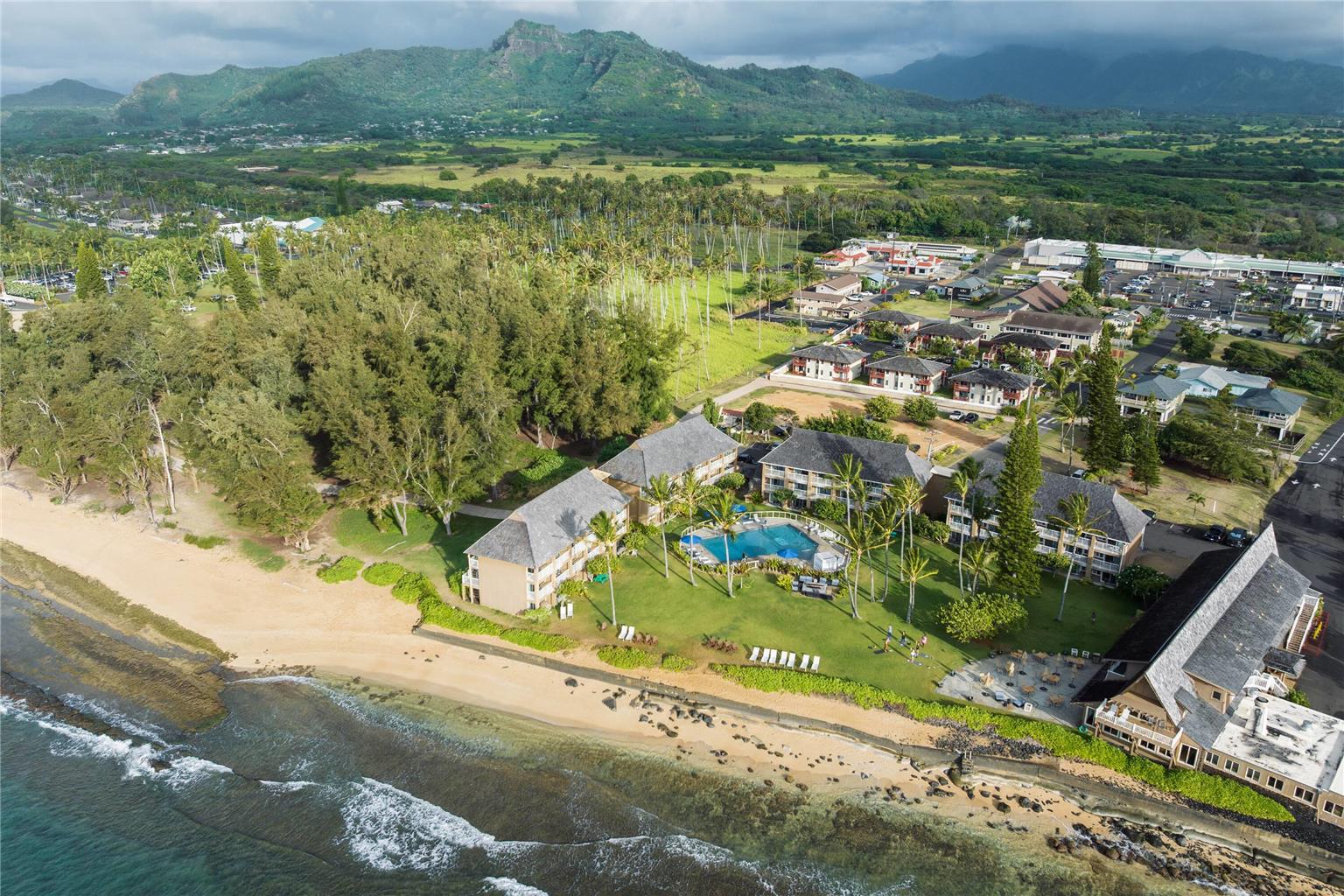 THE ISO HOTEL Trademark Collection by Wyndham — hotel in Kapa'a