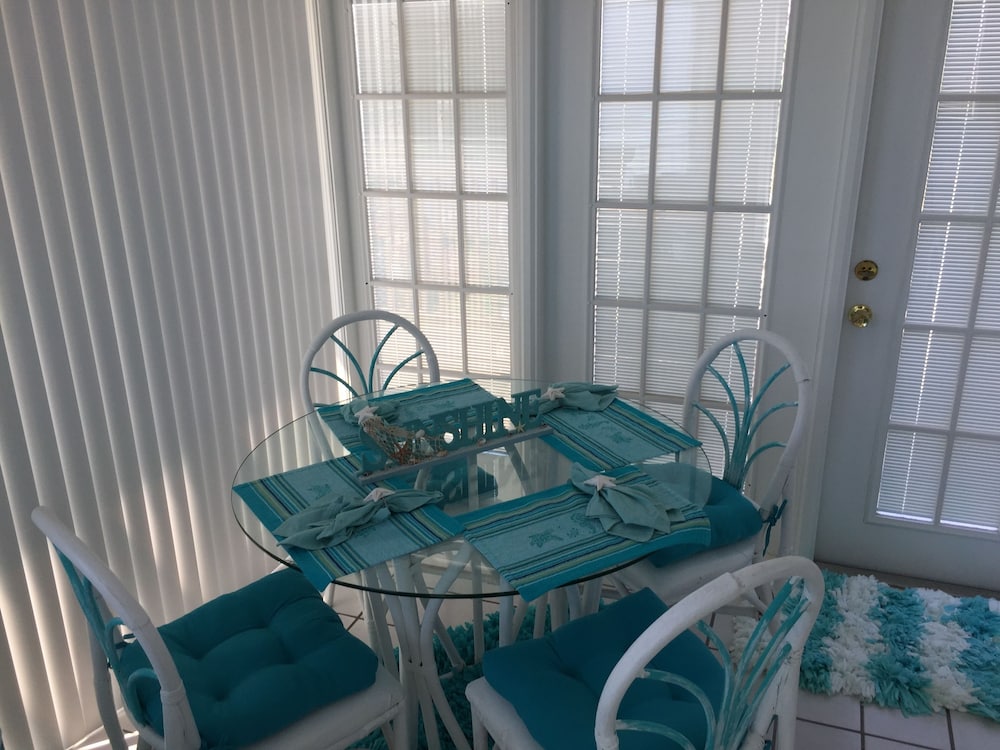 Suites On The Beach - photo 11