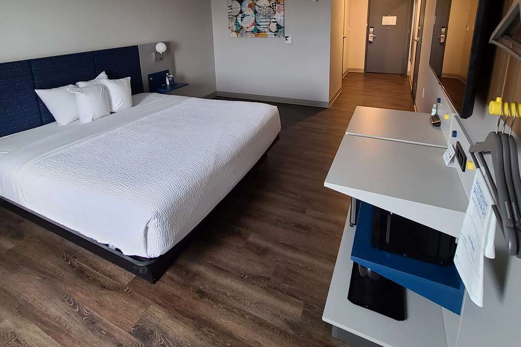 Microtel Inn & Suites by Wyndham Milford - photo 6