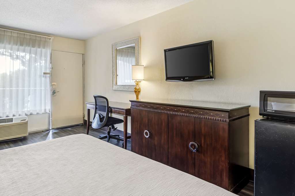 Quality Inn Alachua Gainesville Area - photo 22