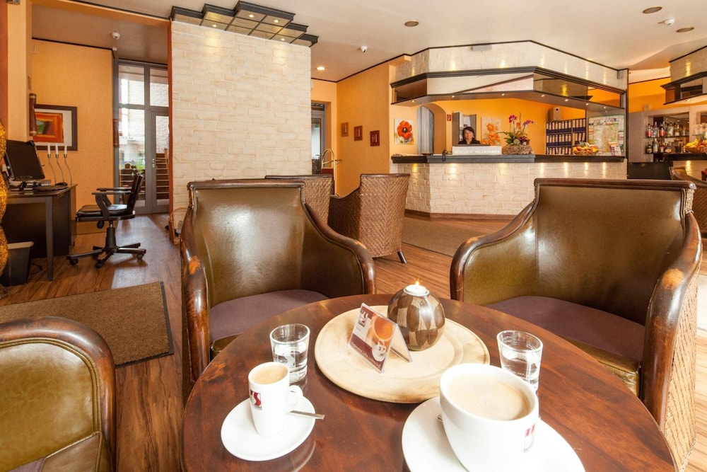 Hotel Mondial — Langenfeld — photo 4