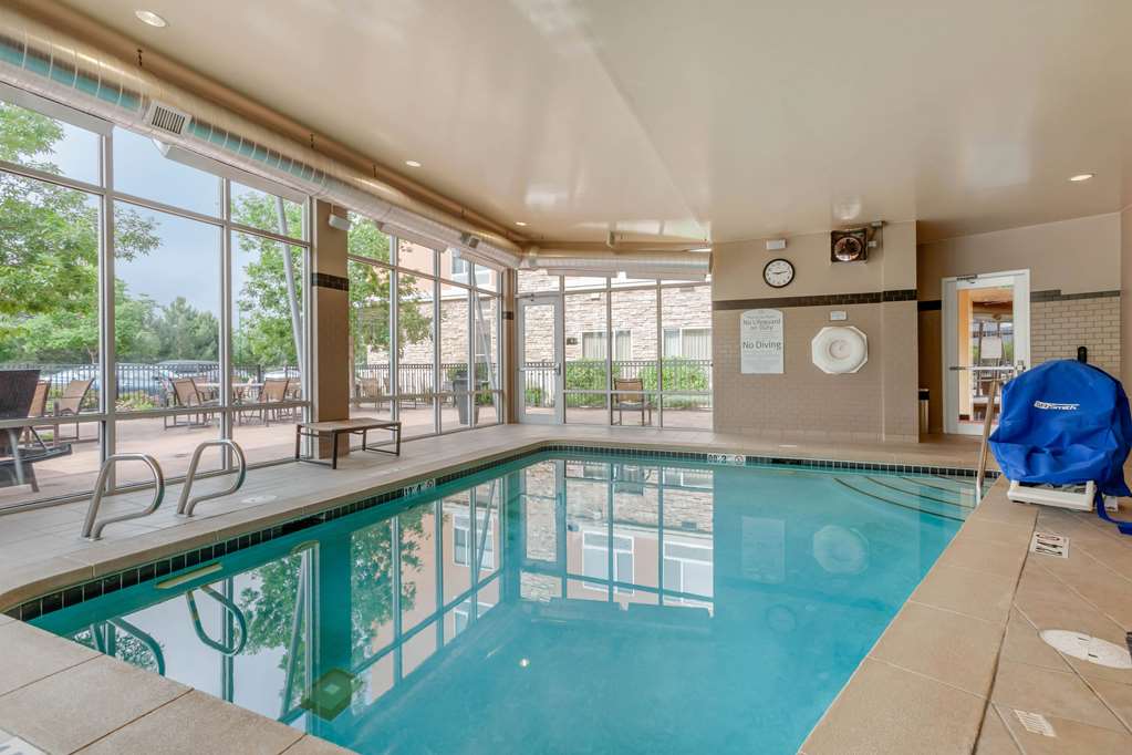 Cambria Hotel Denver International Airport - photo 32