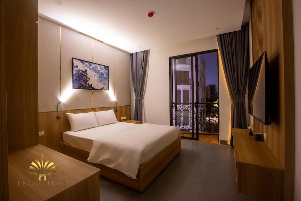 Elysees Sam Son Beach Hotel in Thanh Hoa, Vietnam