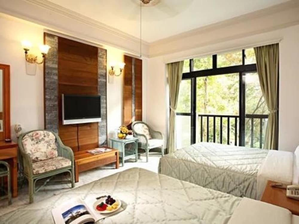 Hu Shan Hot Spring Hotel — 4-Star Luxury Hotel in Miaoli, Republic of China Taiwan