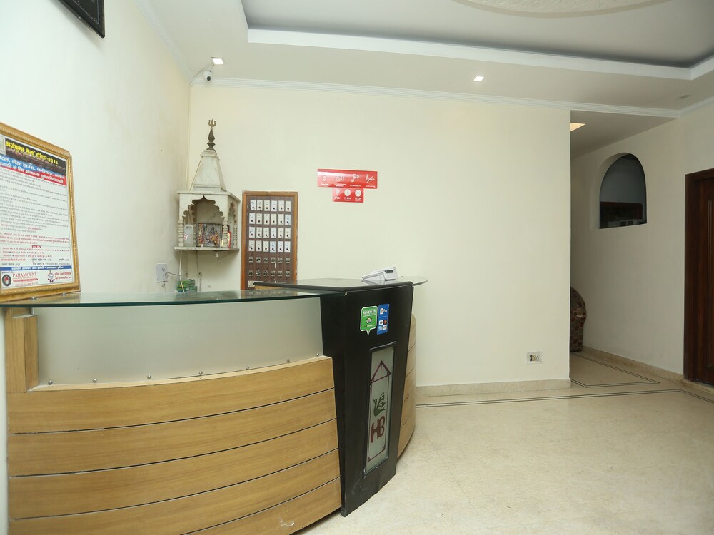 OYO 18273 Hotel Basera - last minute hotel in Haridwar