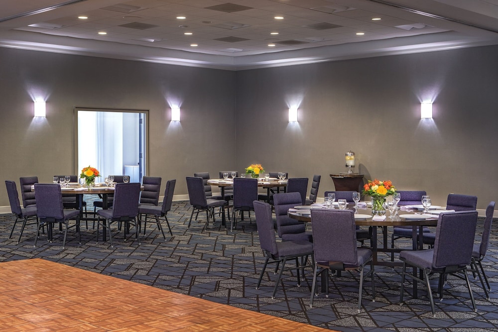Courtyard by Marriott Boston Billerica Bedford - photo 25