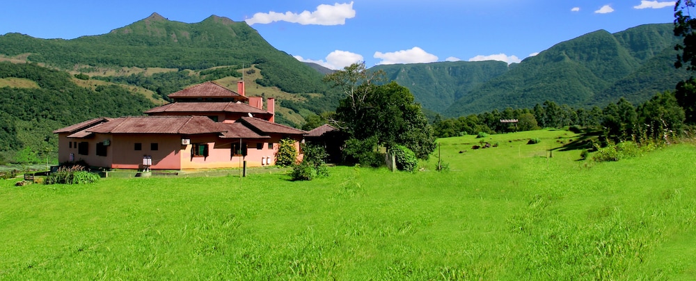 Pousada Aracema in Praia Grande, Brasil