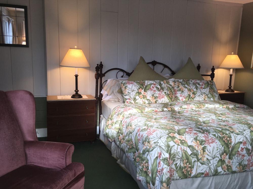 Deerhill Inn - photo 59