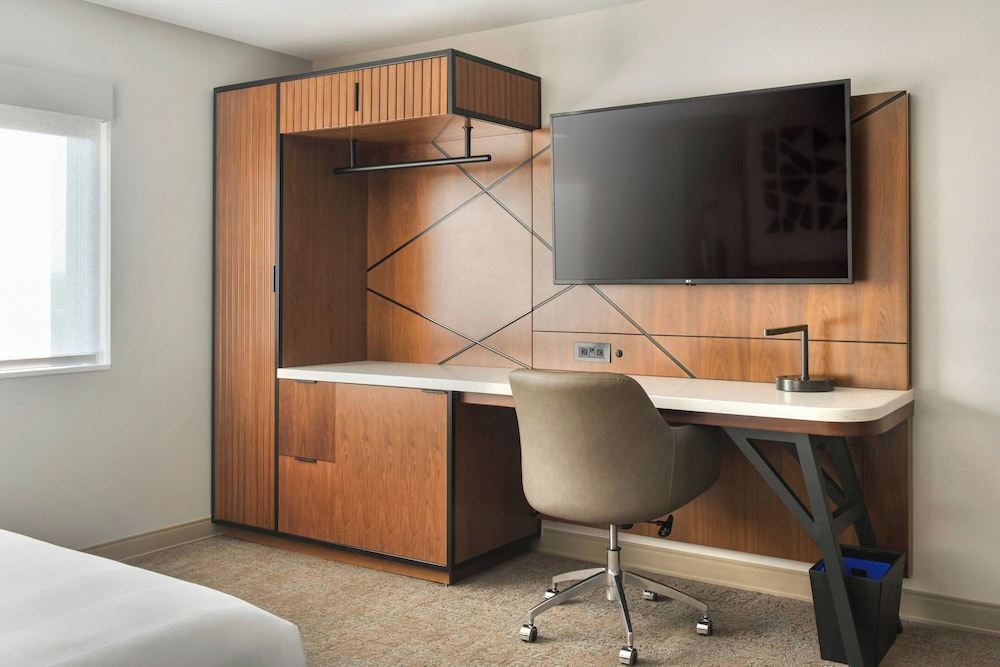 Marriott Springfield Downtown - photo 7