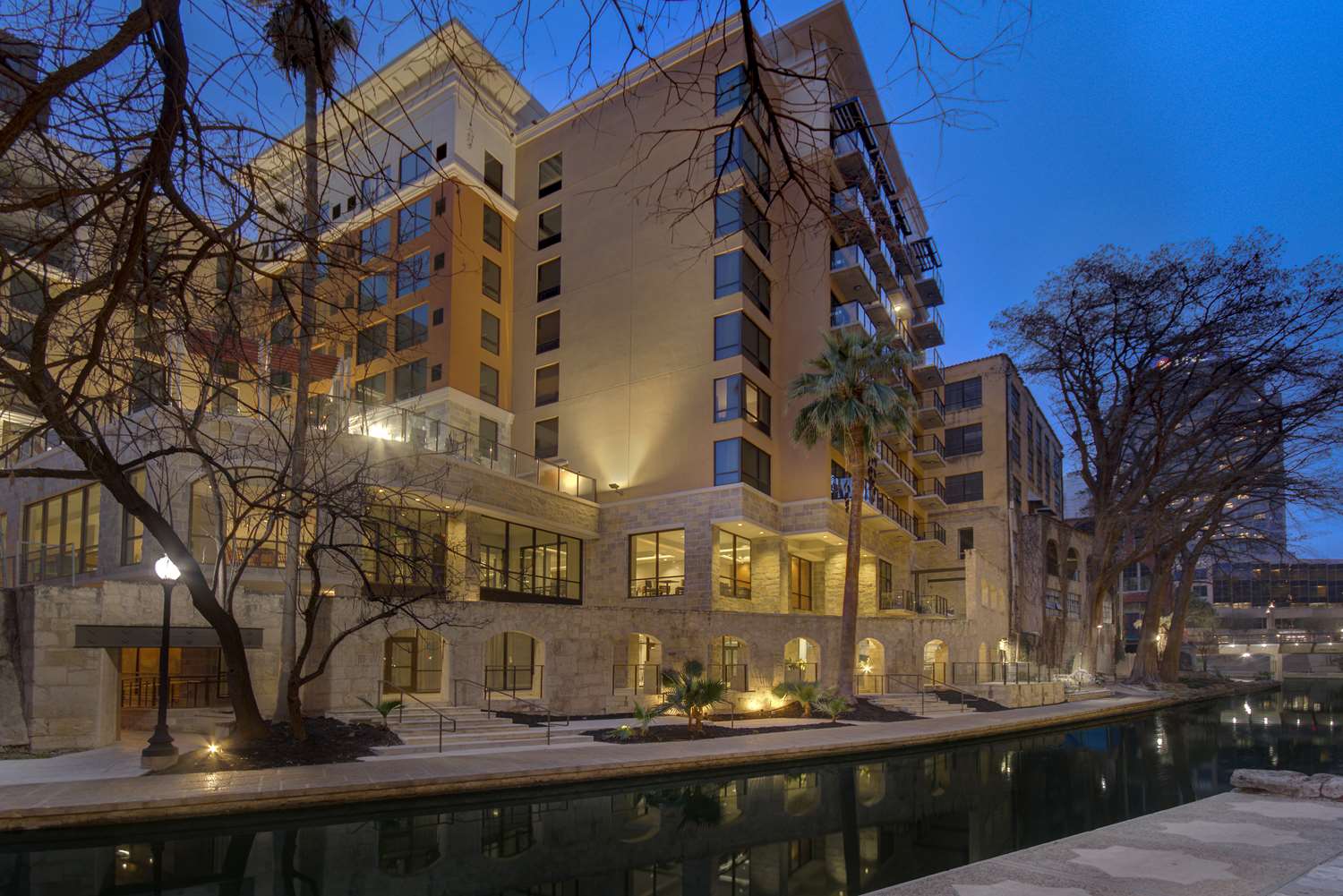 Hampton Inn & Suites San Antonio Riverwalk - photo 5