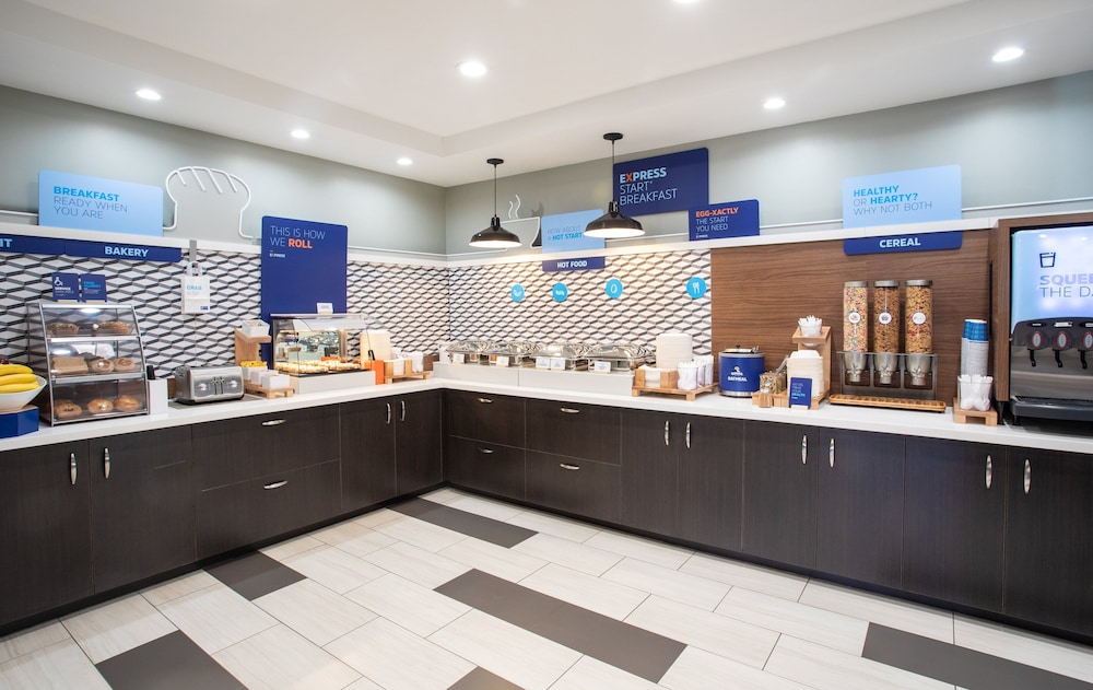 Holiday Inn Express Prescott by IHG - photo 41