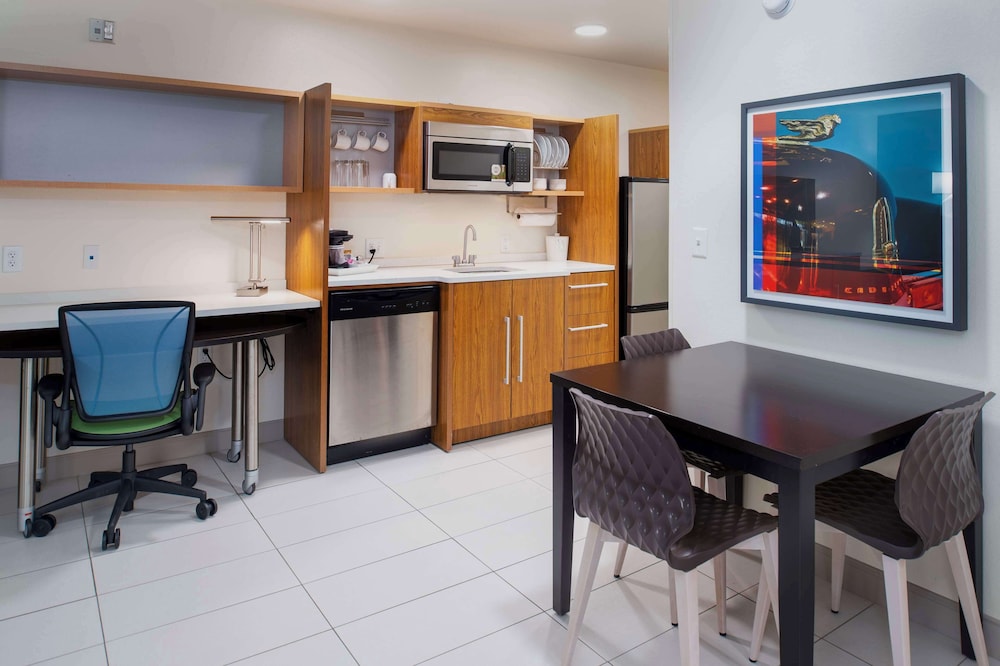 Home2 Suites by Hilton St. Louis Forest Park - photo 19