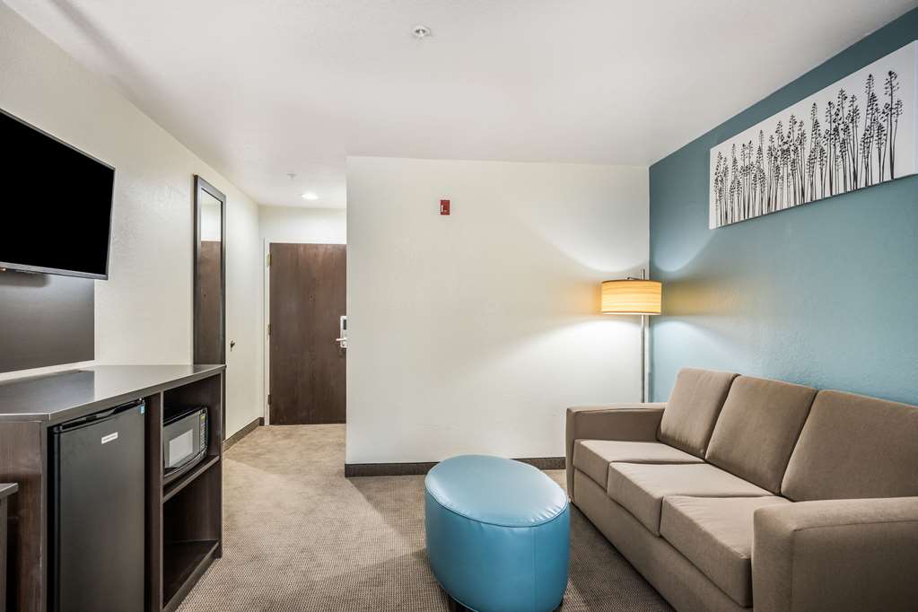 Sleep Inn & Suites Tallahassee Capitol - photo 41