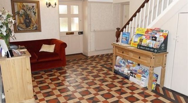 East Burton House — 4-Star Luxury Hotel in Dorchester, United Kingdom