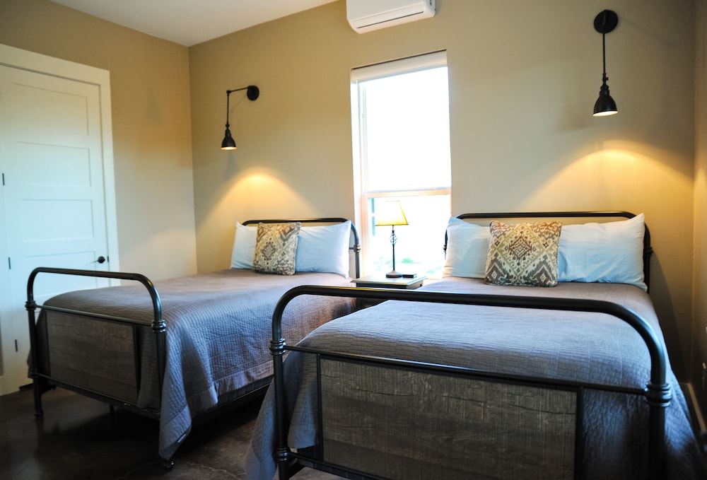 Hill Country Casitas - photo 9