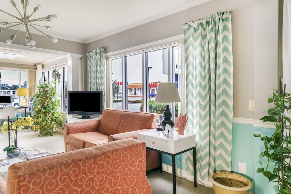 OYO Hotel Myrtle Beach Kings Hwy - photo 4