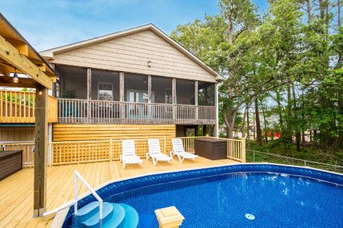 Woodlands Wonder by Oak Island Accommodations - photo 44