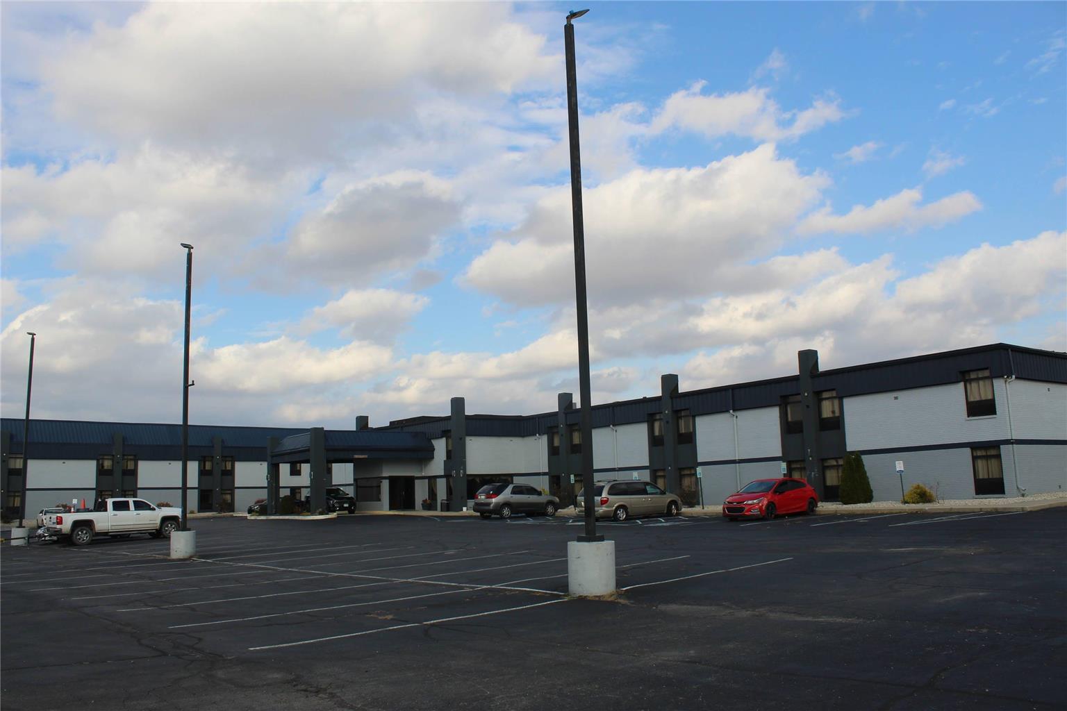 Quality Inn and Suites University Area - photo 15