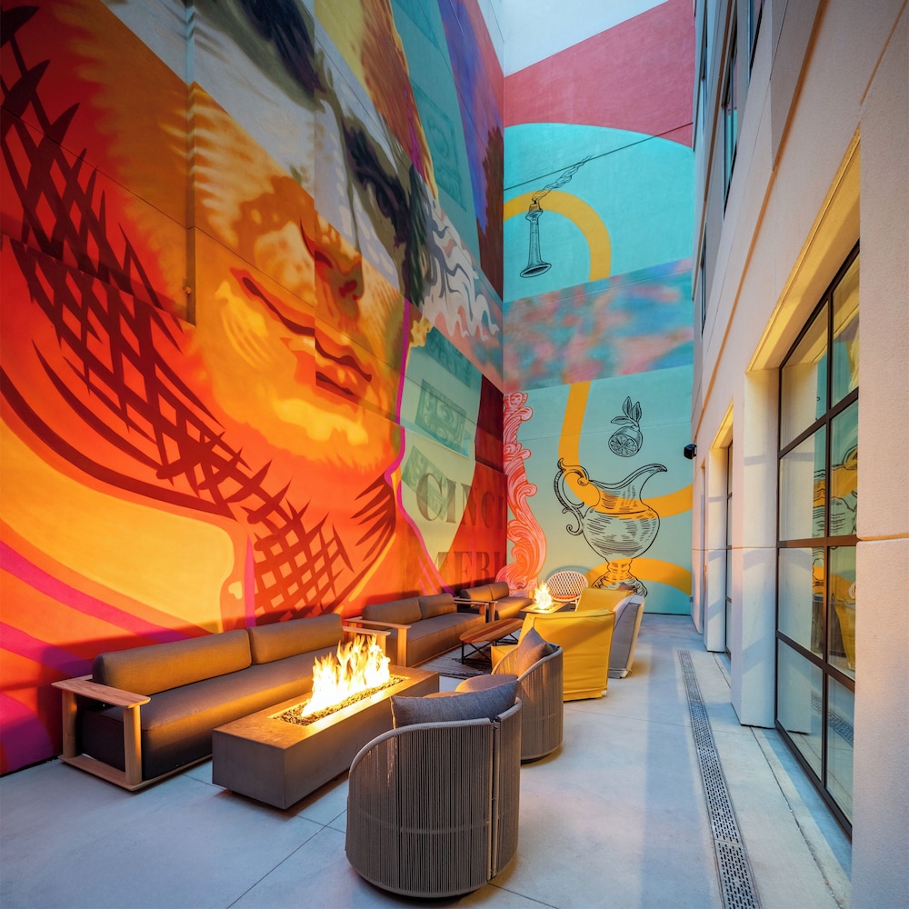 Moxy Cincinnati Downtown - photo 54
