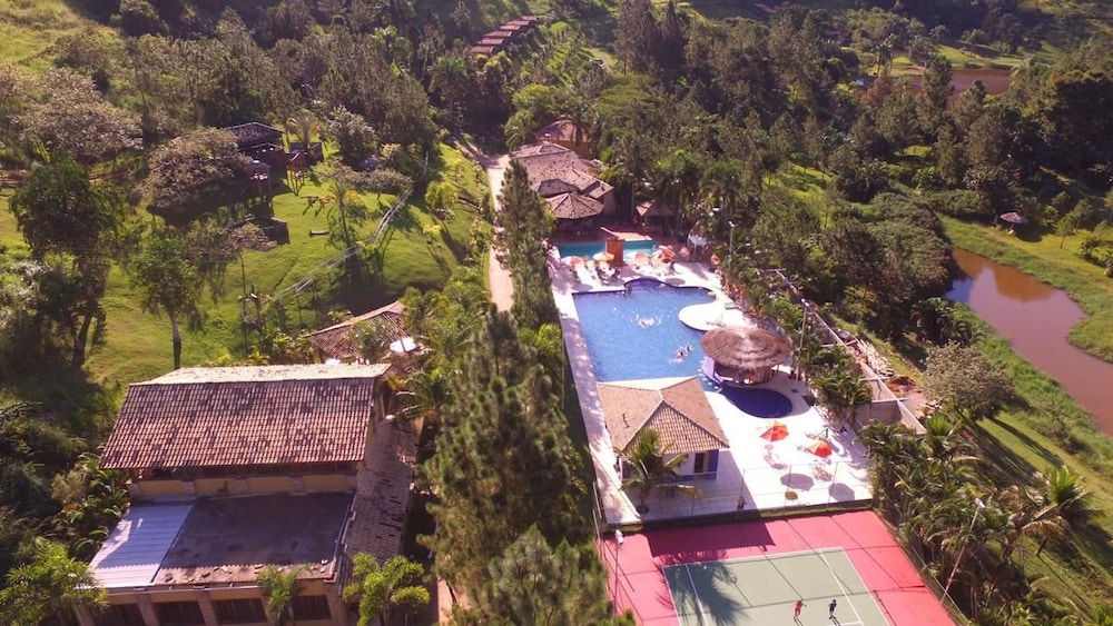 Ecoresort Chales San Thomaz — Paraiba Do Sul