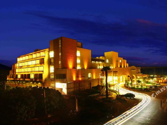 Tritonbay Saltwater Hotspring Resort in Yunling, People's Republic of China