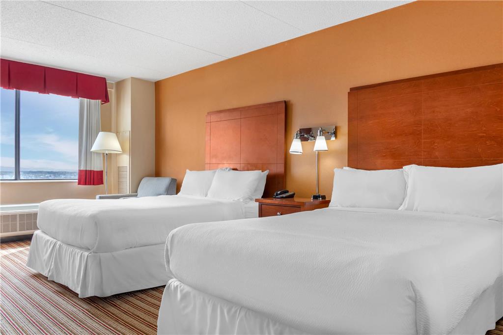 Radisson Hotel Detroit Metro Airport - photo 26
