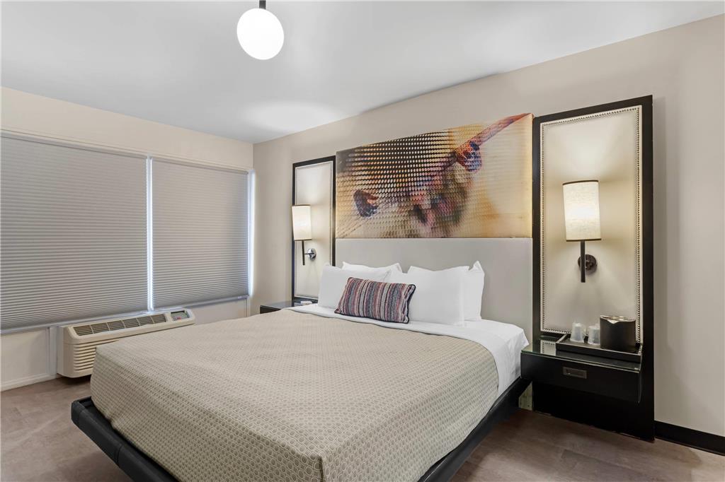 Heights House Hotel Houston Heights Downtown an Ascend Collection Hotel - photo 17
