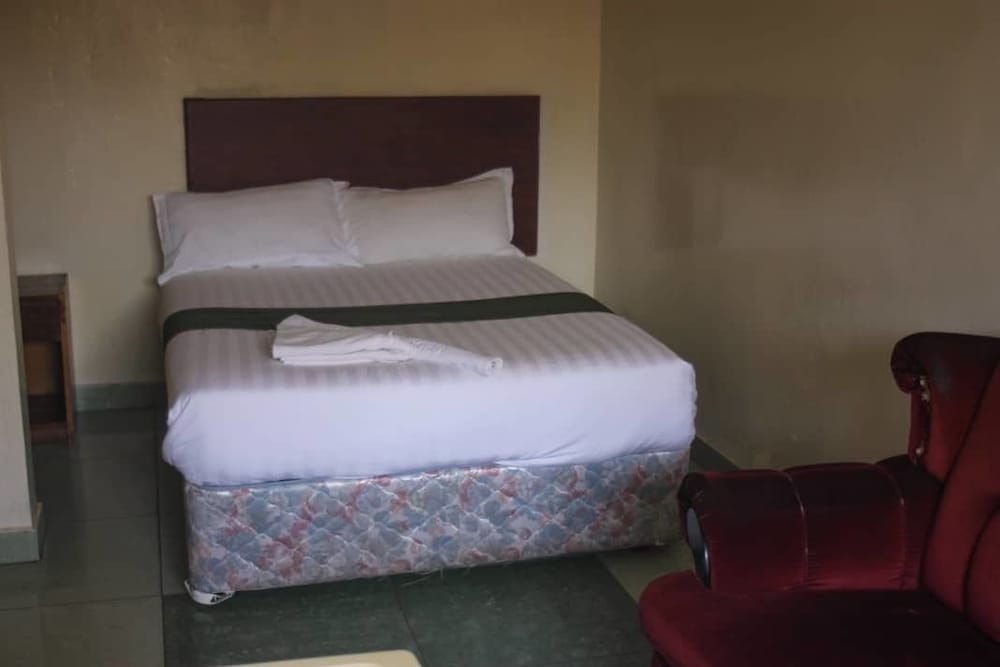 Nalumba 2 Lodge — Mongu — photo 2