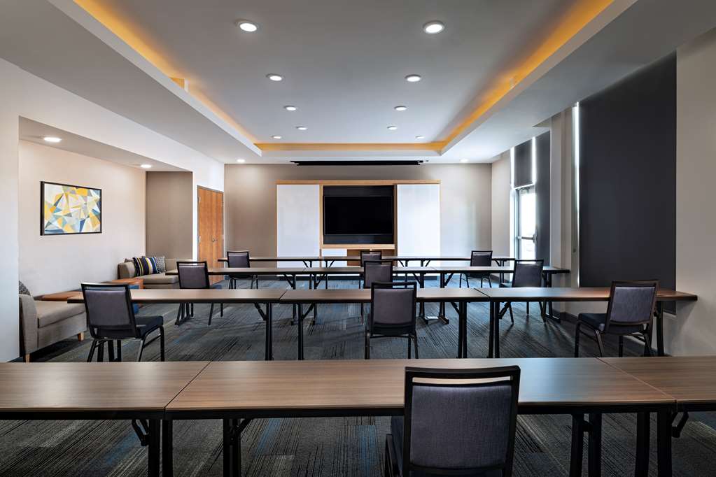 Hyatt House Carlsbad - photo 27