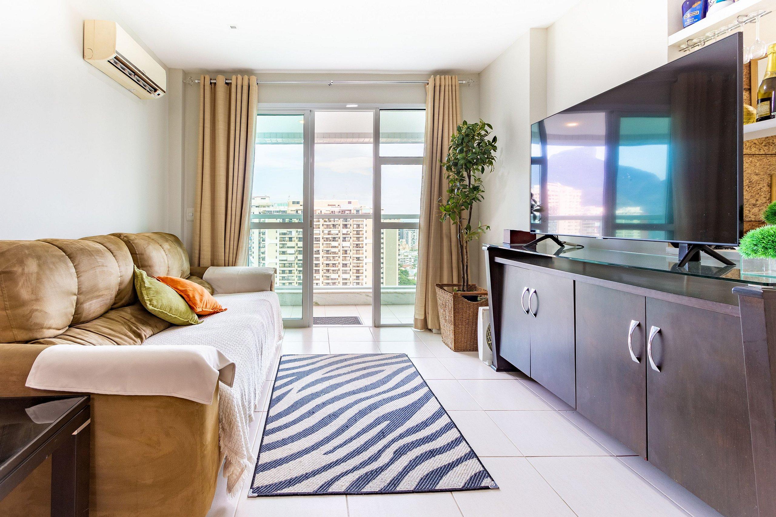 Confortável apto 2Qtos c Varanda e Vista Mar — 4-Star Luxury Hotel in Rio De Janeiro, Brasil