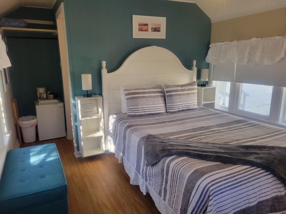 2 River Road Inn & Cottages - photo 15