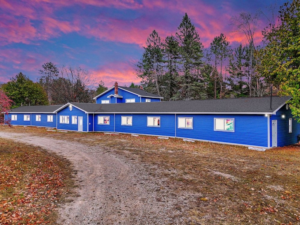 The Blue Anchor At Houghton Lake — Houghton Lake
