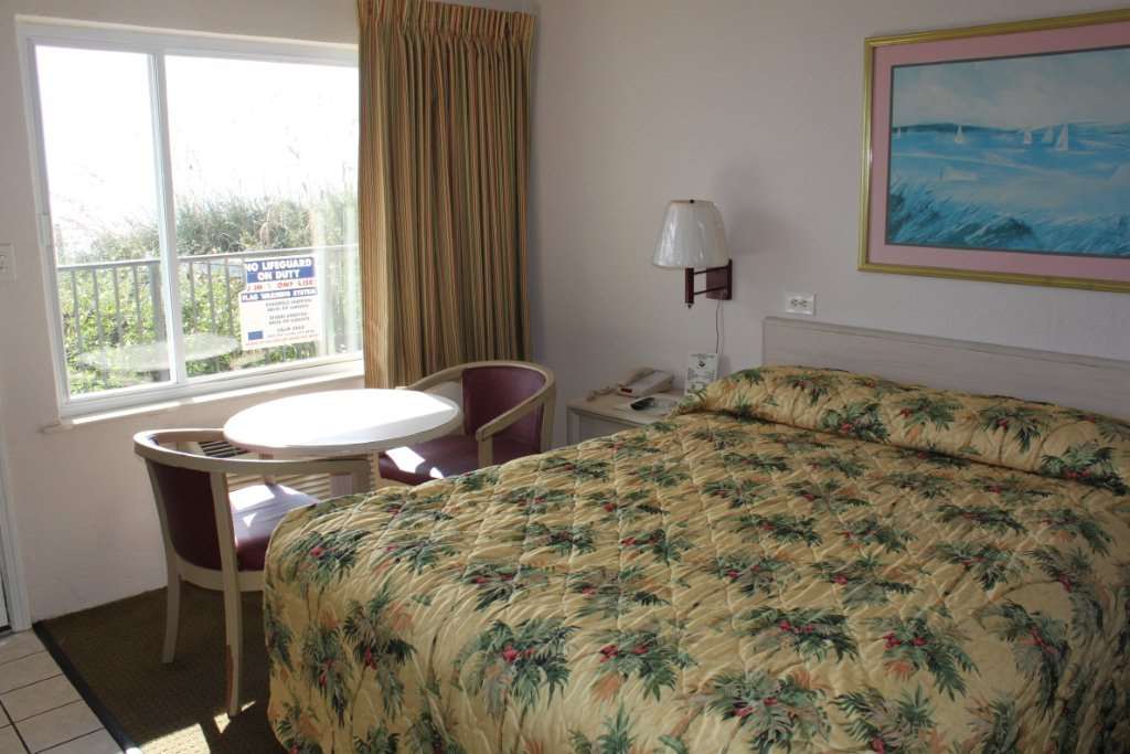 The Flamingo Hotel and Tower - photo 21