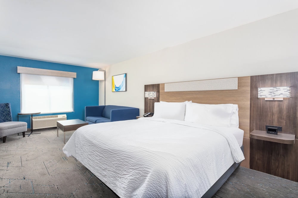 Holiday Inn Express & Suites Lancaster by IHG - photo 24