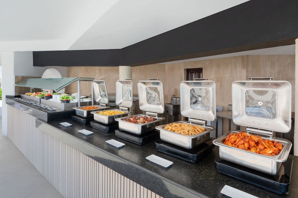 Snack bar