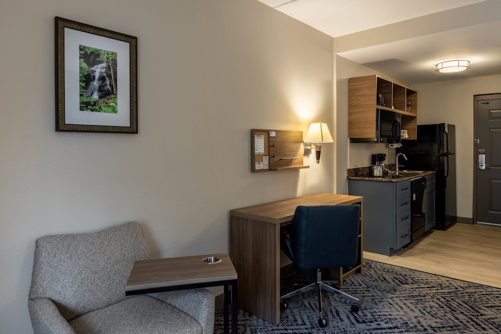 Candlewood Suites Bluffton Hilton Head by IHG - photo 7