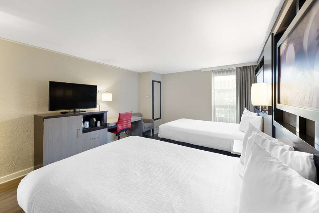 Best Western Plus Austin Central - photo 20