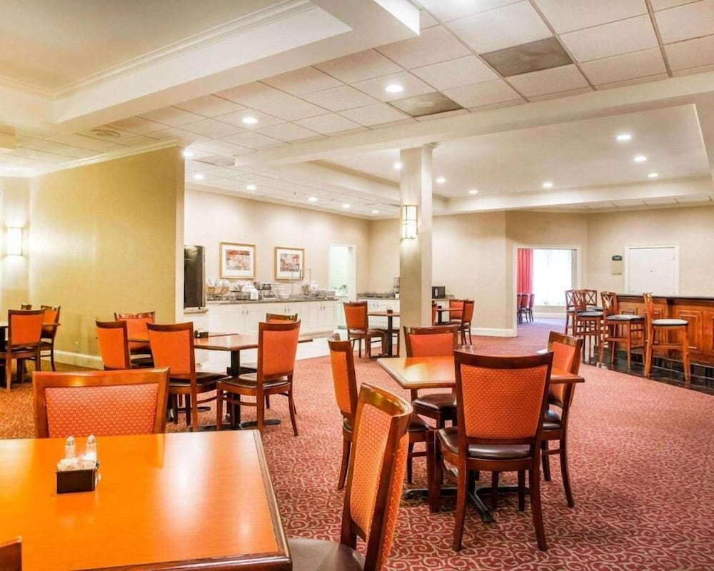 Budgetel Inn & Suites Atlanta - photo 27